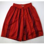 654 7011 Shorts
